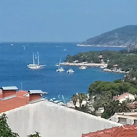 Sanja 3* Hvar Town