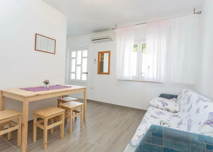 Sanja Vendégház Hvar Town